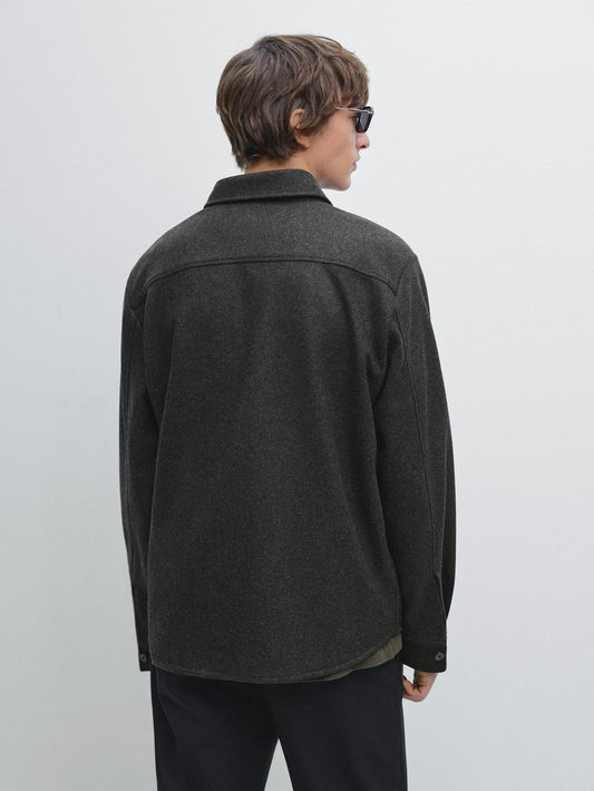 100% wool overshirt with pockets