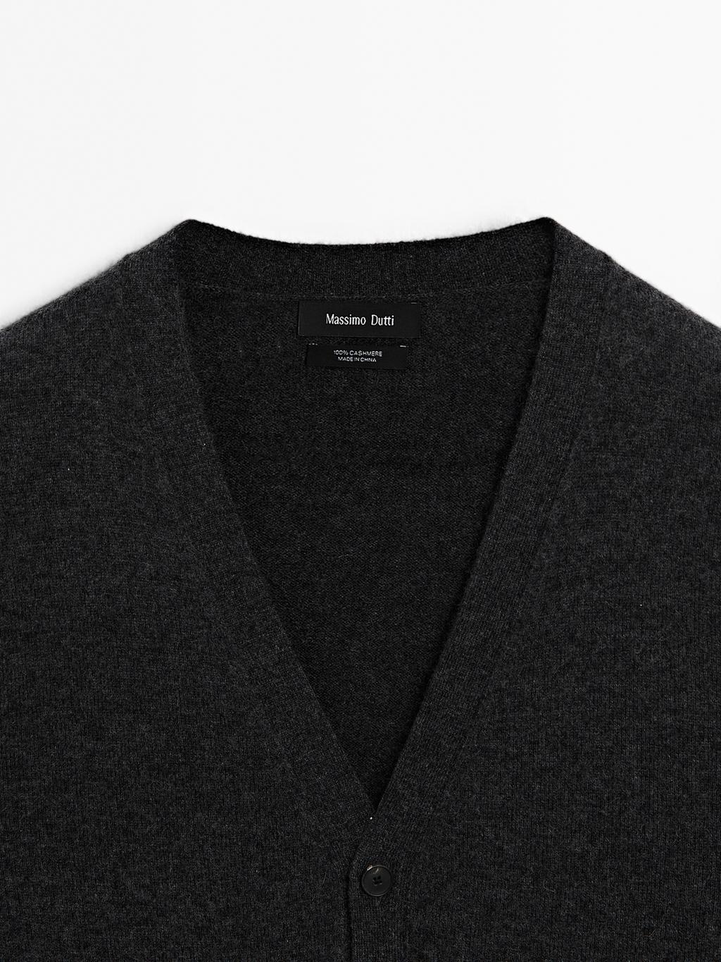 100% cashmere V-neck cardigan