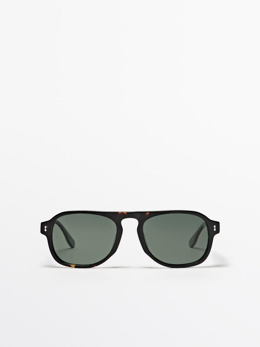 Aviator sunglasses