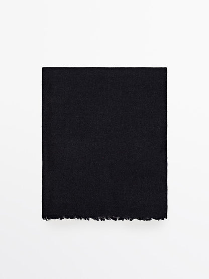 100% cashmere scarf