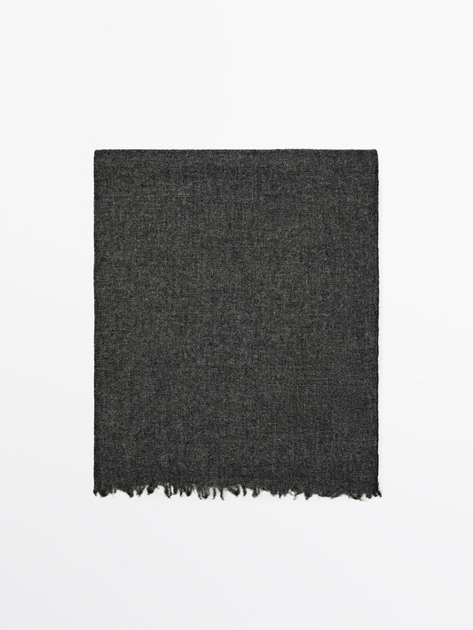 100% cashmere scarf