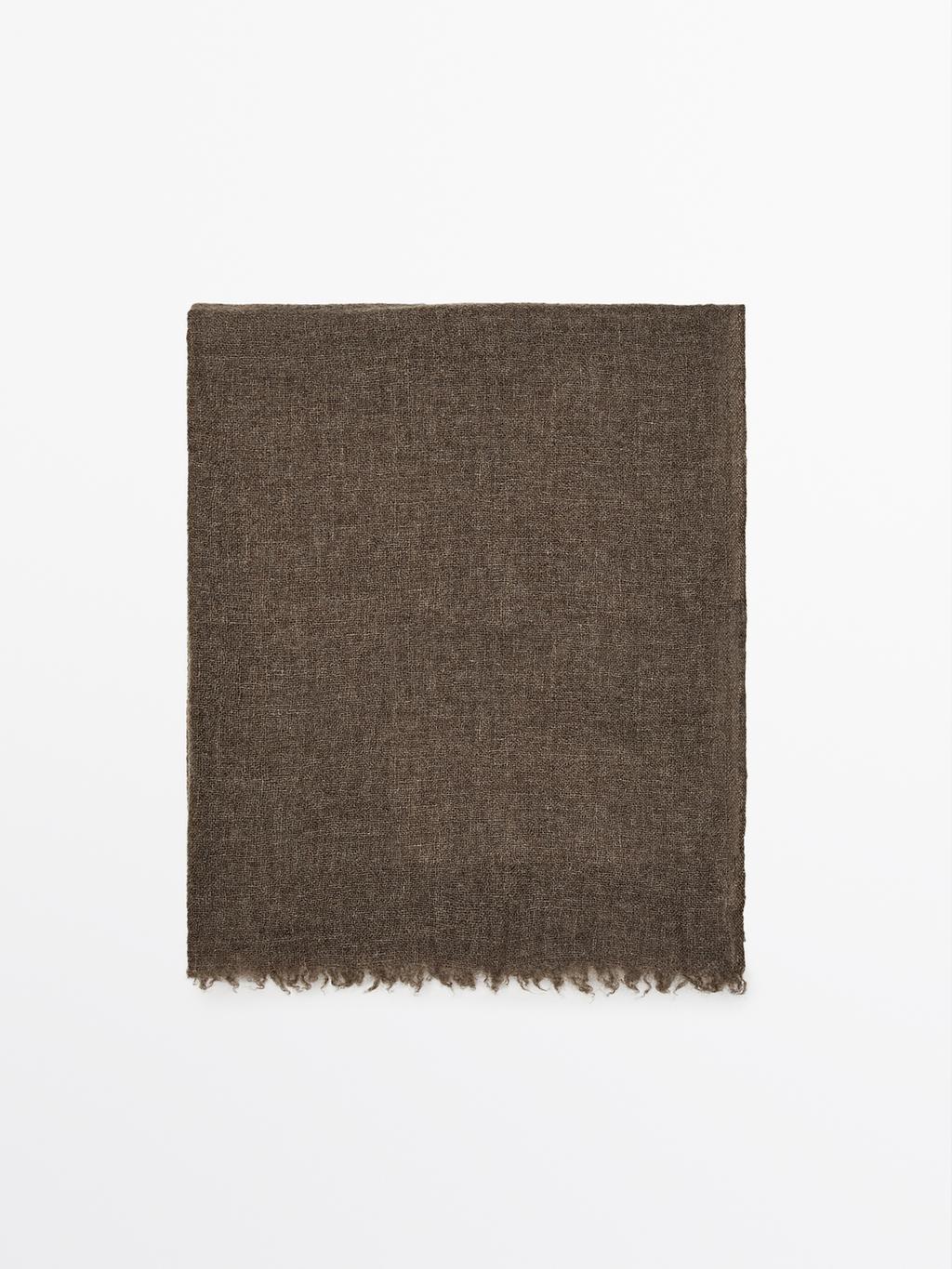 100% cashmere scarf