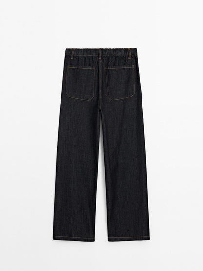 100% cotton mid-rise wide-leg jeans