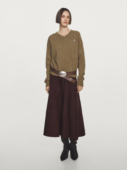 100% wool V-neck knit sweater