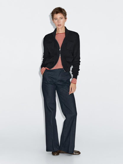 Zip-up knit cardigan