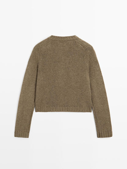 100% wool raglan sleeve knit cardigan