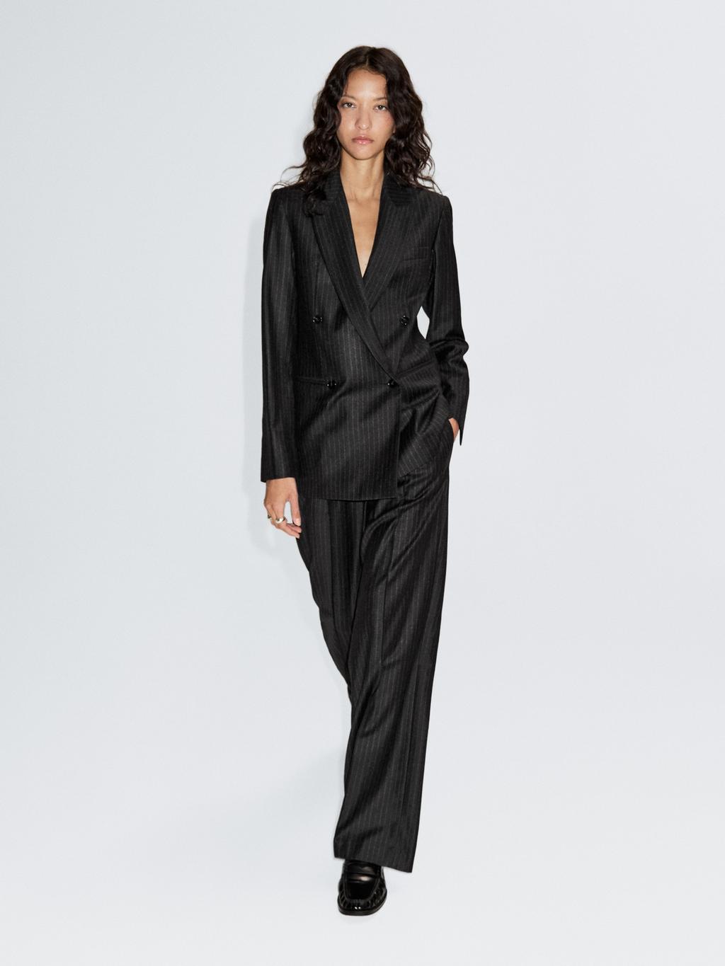 100% wool double-breasted blazer