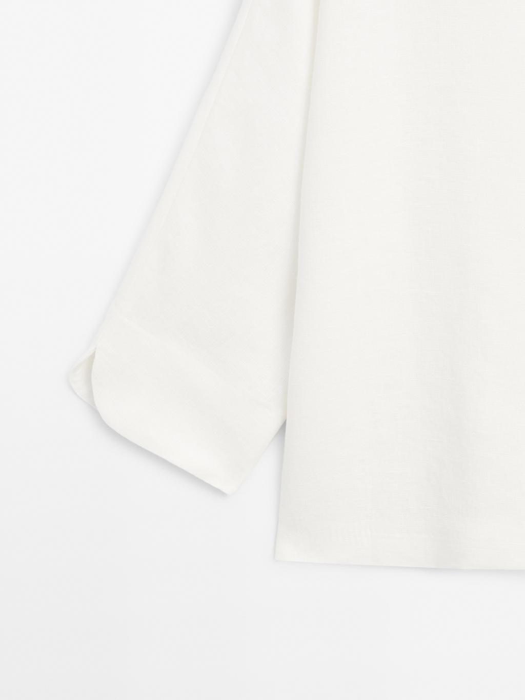 100% linen kimono with button detail