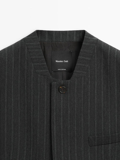 100% wool striped blazer with collar detail