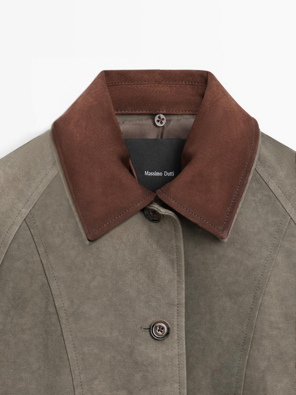 Water-repellent jacket with layered collar