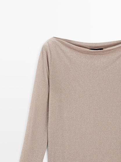 Boat neck T-shirt with metallic finish